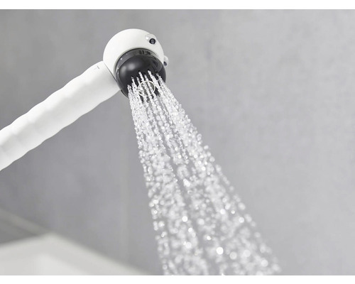 Sprchová hlavice s tekoucí vodou