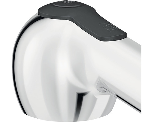 Kovová sprchová hlavice s ovládacím knoflíkem