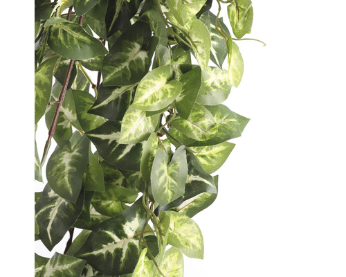 Umělá břečťanová girlanda se zelenými listy