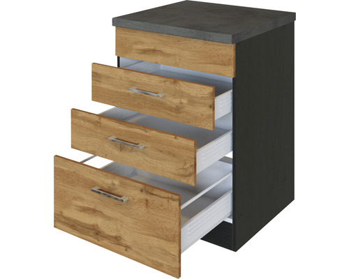 Spodní skříňka se třemi zásuvkami v dřevěném designu a pracovní deskou v betonovém vzhledu