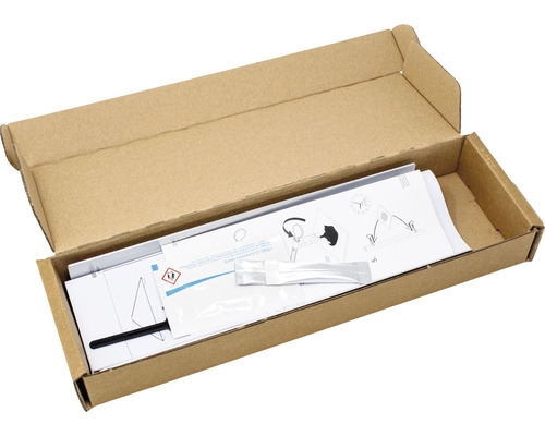 Otevřená kartonová krabice s montážním příslušenstvím a návodem