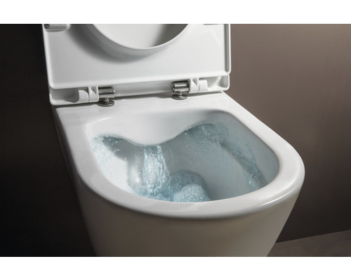 Závěsné WC se splachováním