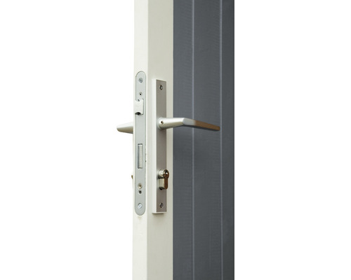 Kování dveří se zámkem a klikou