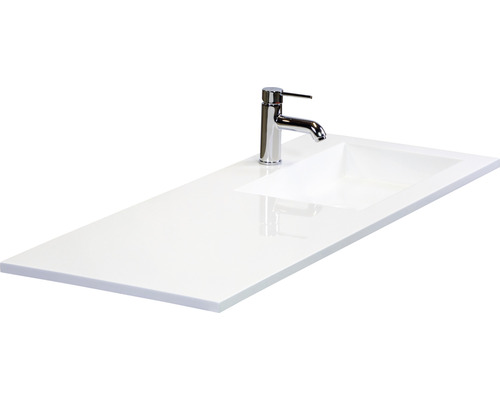 Deska umyvadla se zapuštěným umyvadlem a baterií