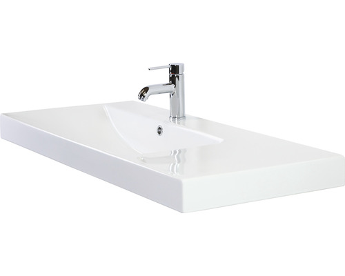 Umyvadlo s vodovodní baterií