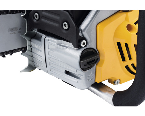 Detail motorové pily