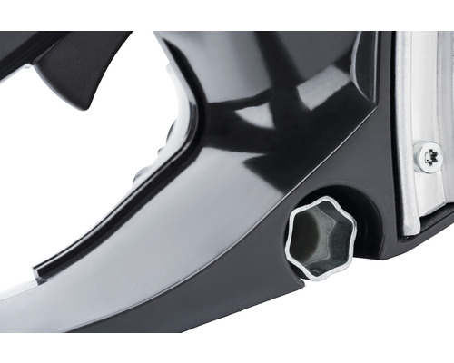 Detailní pohled na nýtovací kleště