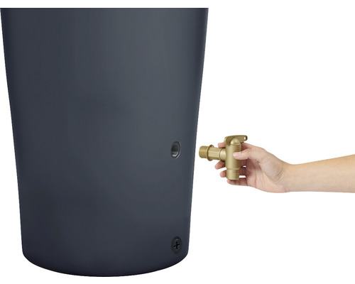 Nádrž na dešťovou vodu s kohoutkem pro odběr vody