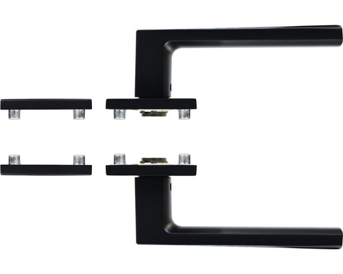 Černá klika ke dveřím se štítky