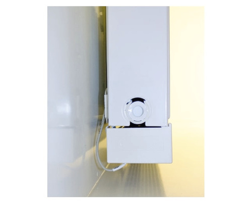 Detailní pohled na roletovou skříň s boční vodicí lištou