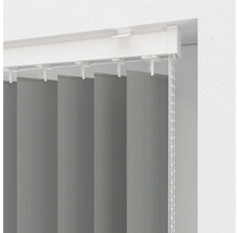 Vertikální žaluzie s ovládacím řetízkem pro dekoraci oken