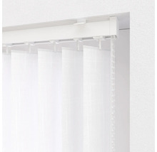 Vertikální žaluzie s řetízkovým ovládáním pro okno