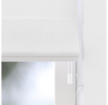 Bílá skládaná roleta na okně