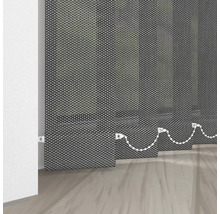 Látková vertikální žaluzie v pokoji