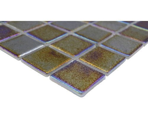 Čtvercové mozaikové obklady ze skla