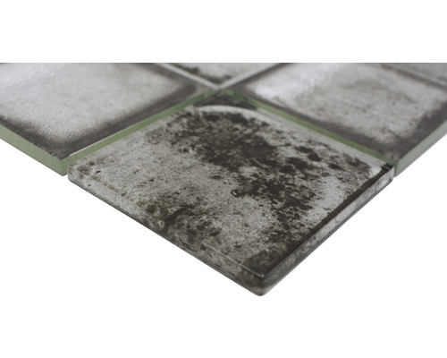 Skleněná mozaiková dlaždice