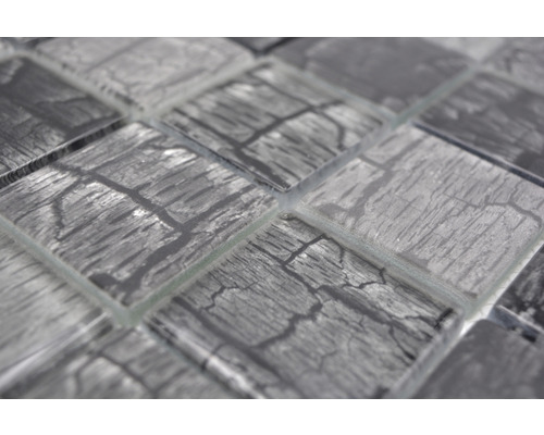 Skleněná mozaiková dlaždice se vzhledem dřeva