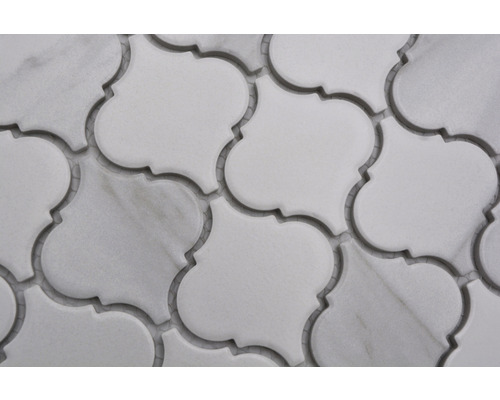 Mozaiková dlaždice v arabském stylu z mramoru