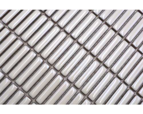 Mozaiková dlaždice podlouhlého tvaru