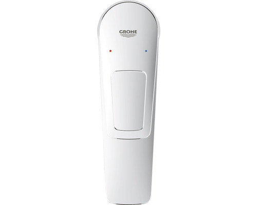 Logo Grohe na bílé umyvadlové baterii