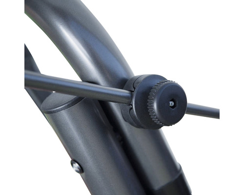 Detail ovládacího knoflíku na sportovním zařízení