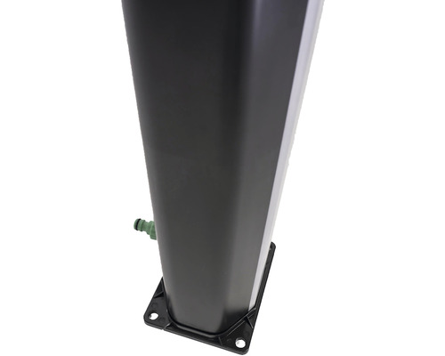 Dešťový sloup s vodovodním kohoutkem a montážní patkou