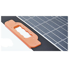 Solární panel s rukojetí