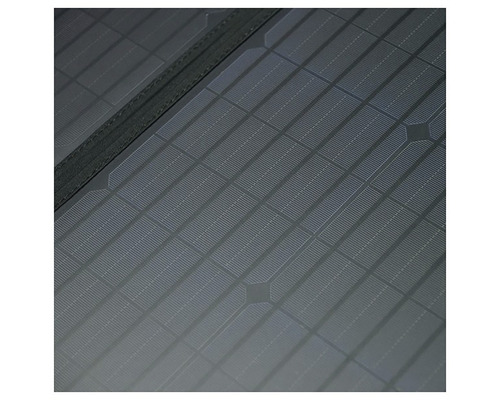 Detailní pohled na solární modul