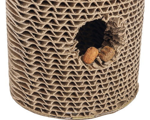 Škrabadlo pro kočky z lepenky s krmivem v otvoru