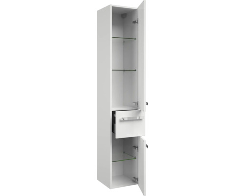 Otevřená bílá vysoká koupelnová skříňka se skleněnými policemi a zásuvkou