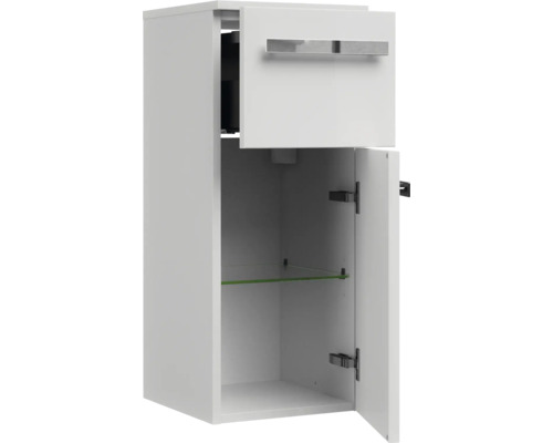 Otevřená bílá závěsná skříňka s dvířky a policí