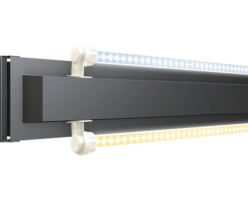 LED svítidla s upevněním na šedé konstrukci