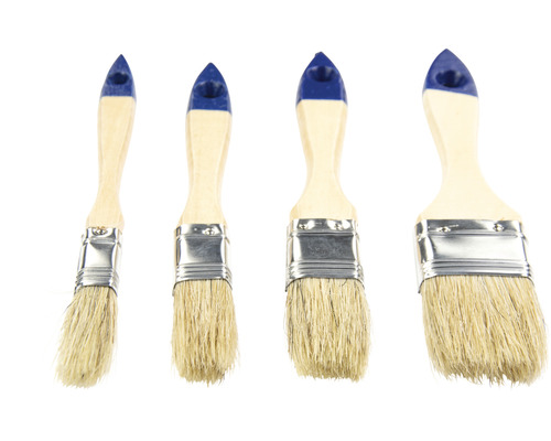 Sada čtyř štětců na lak s dřevěnou rukojetí