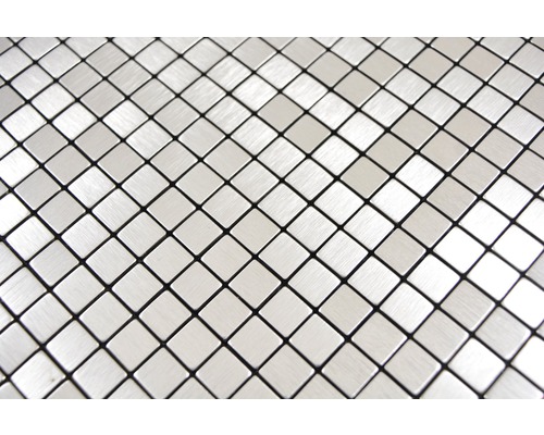 Mozaikové dlaždice ve čtvercovém formátu