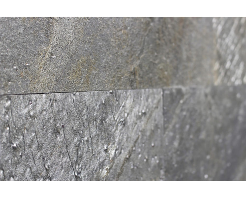 Detailní záběr obkladů z přírodního kamene pro dekoraci stěn