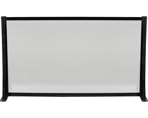 Zástěna se vodorovnými lamelami