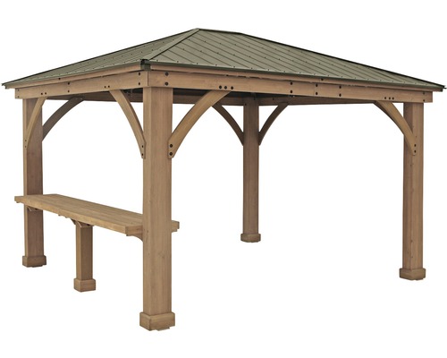 Dřevěný zahradní pavilon s kovovou střechou a posezením