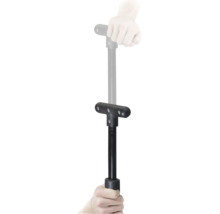 Pomůcka pro zatloukání zemních objímek s T rukojetí