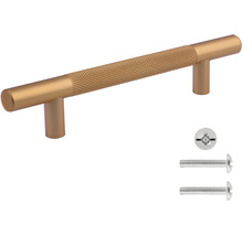 Nábytková úchytka s vroubkovaným povrchem a šrouby