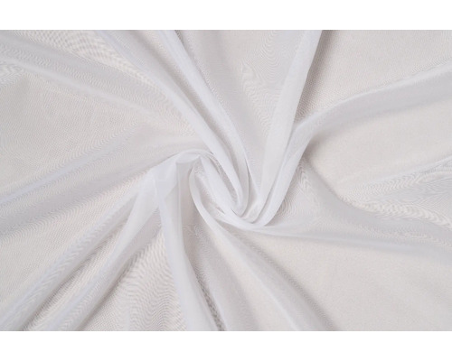 Bílá závojová látka