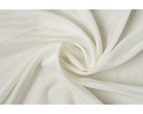 Zmačkaná, průhledná látka