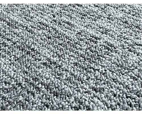 Detail šedého koberce