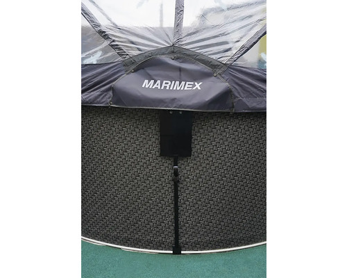 Logo Marimex na krytu bazénu