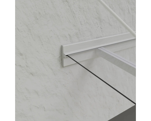 Detail markýzy s bílým nástěnným držákem