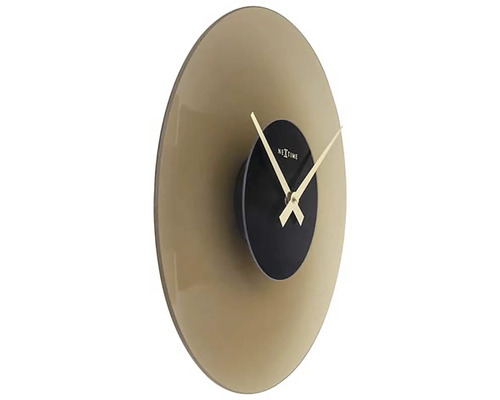 Nástěnné hodiny se zobrazením času