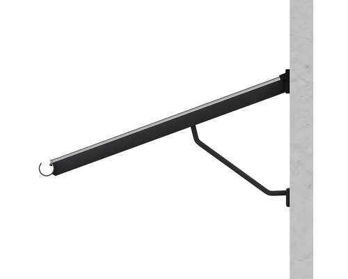 Šatní tyč na zeď