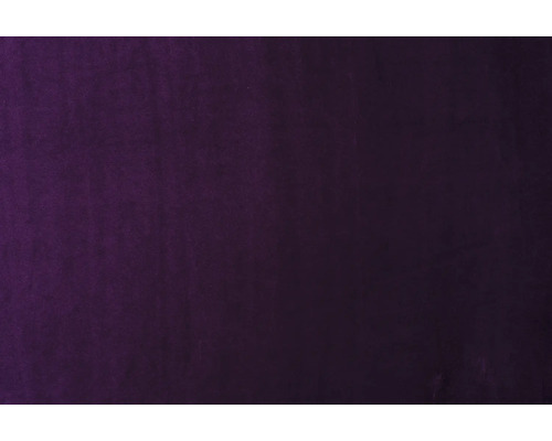 Detail fialové látky.