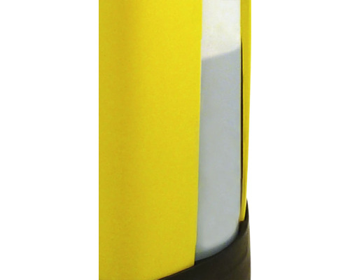 Detailní záběr žluté pěnové podložky