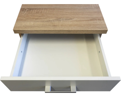 Otevřená zásuvka nábytku