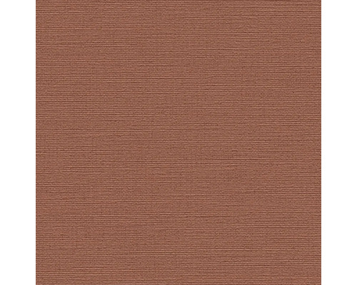 Detail hnědé tapety s horizontální texturou